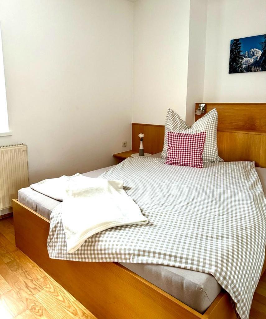 Ferienwohnungen Kapp Tröpolach Chambre photo